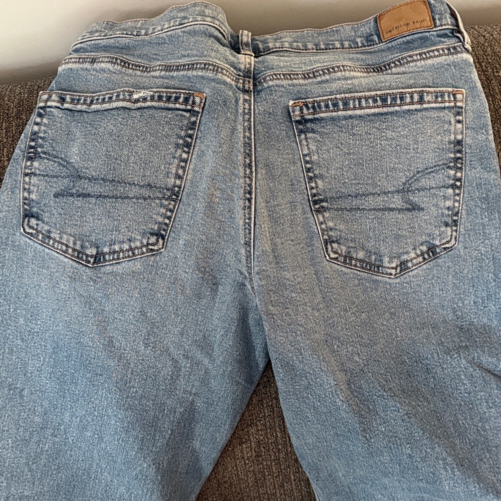 American eagle Light Blue High-Rise Denim Jeans - Picture 2 of 3